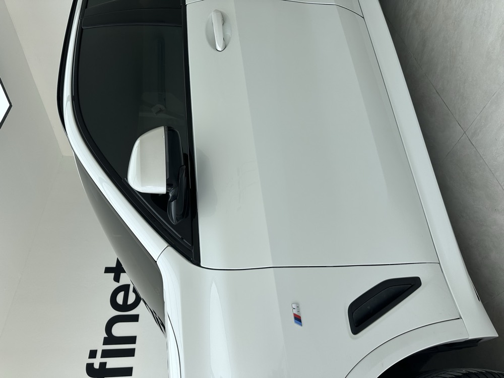 สภาพรถหลังซ่อมเสร็จ เงาเหมือนใหม่ — ทำสีประตูรถ โดย Refine Plus